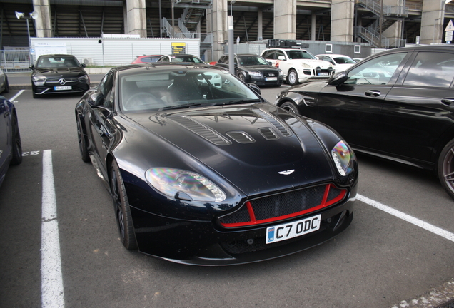 Aston Martin V12 Vantage S