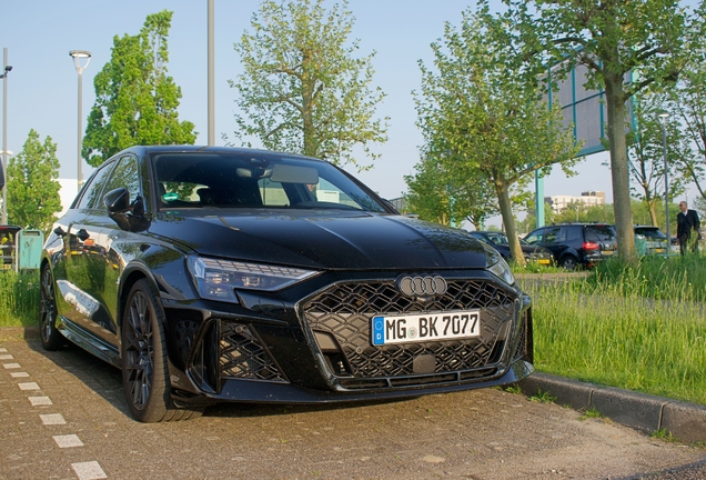 Audi RS3 Sportback 8Y 2025