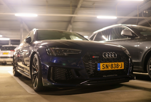 Audi RS4 Avant B9