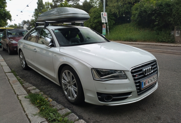 Audi S8 D4