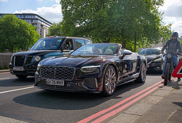 Bentley Continental GTC Mulliner 2025