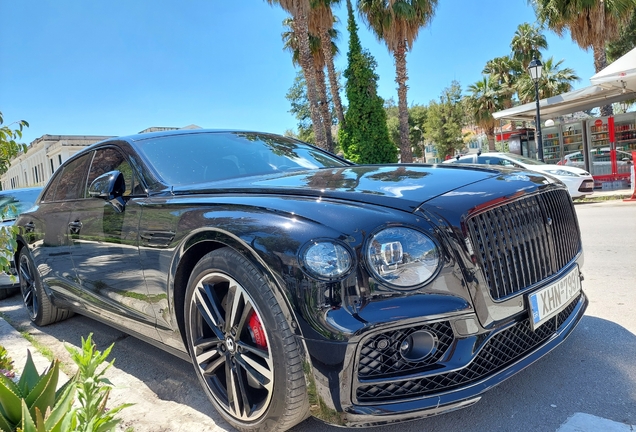 Bentley Flying Spur Hybrid S