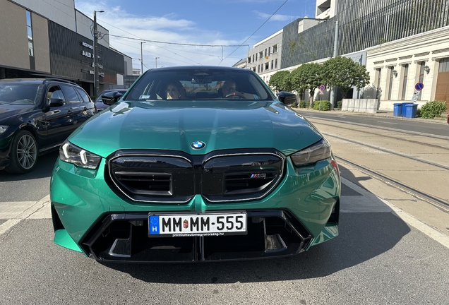 BMW M5 G90