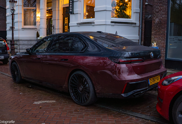 BMW M760e xDrive