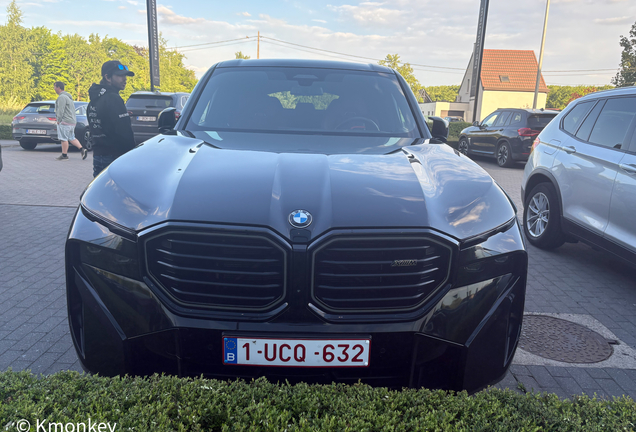 BMW XM G09