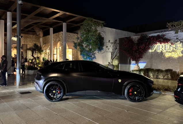 Ferrari Purosangue
