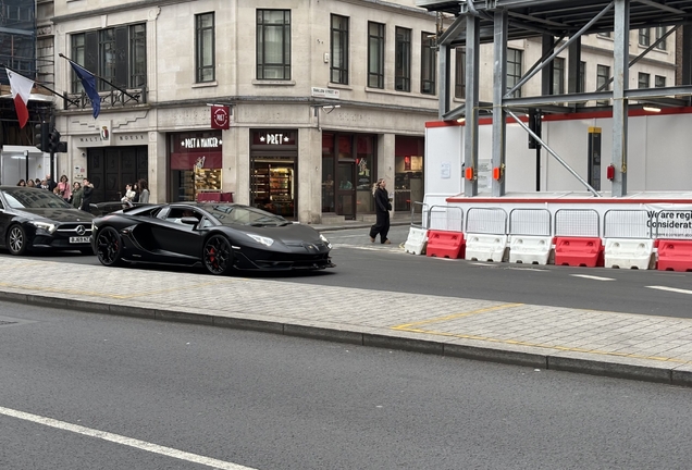 Lamborghini Aventador LP770-4 SVJ Roadster
