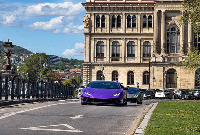 Lamborghini Huracán LP640-4 Performante