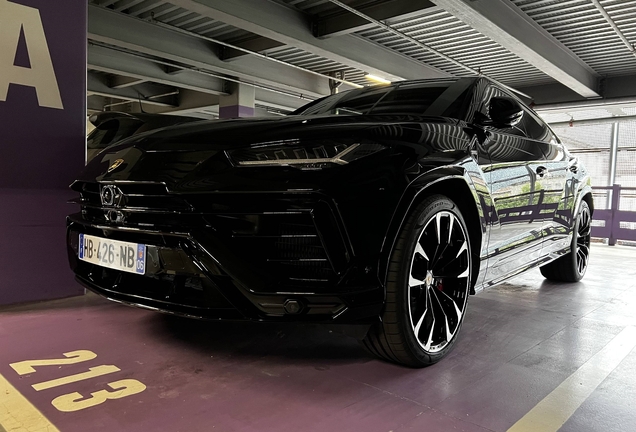 Lamborghini Urus S