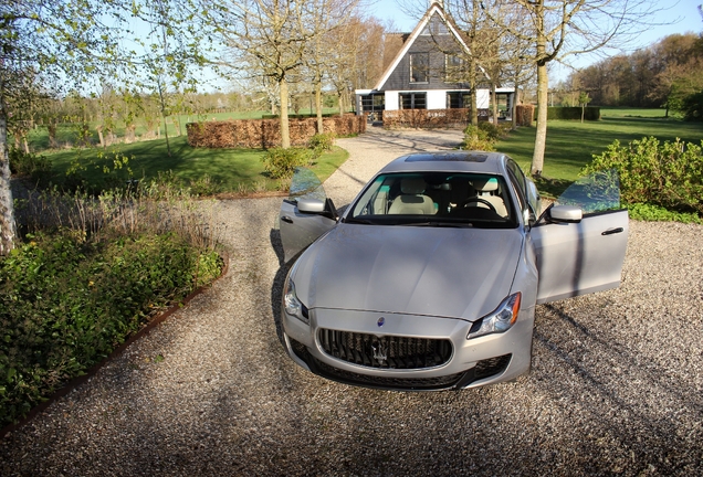 Maserati Quattroporte GTS 2013
