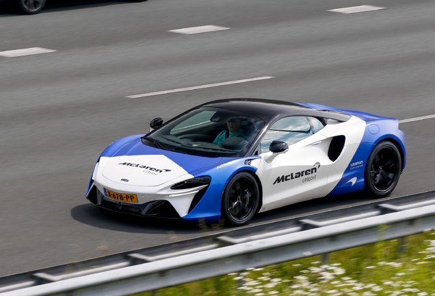 McLaren Artura