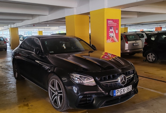 Mercedes-AMG E 63 S W213