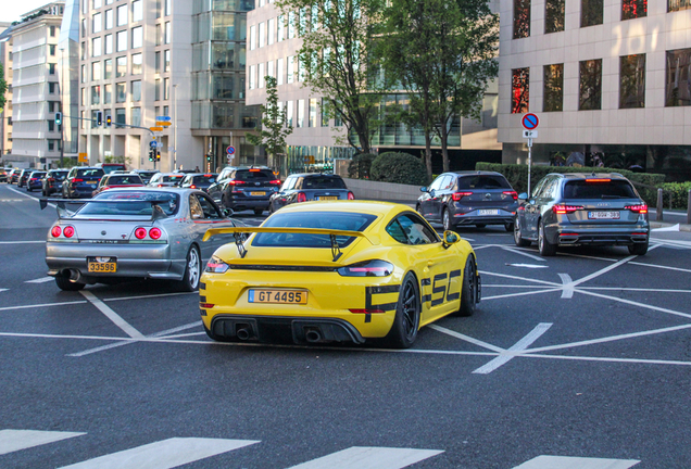Porsche 718 Cayman GT4