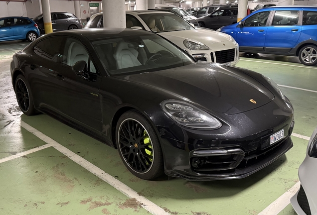Porsche 971 Panamera Turbo S E-Hybrid