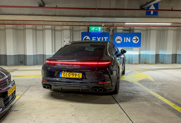 Porsche 972 Panamera Turbo S E-Hybrid