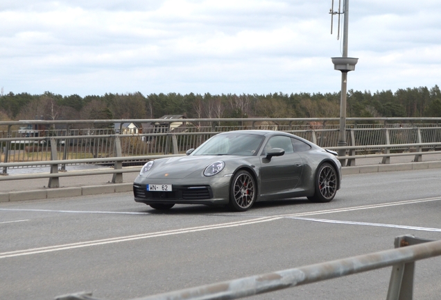 Porsche 992 Carrera S