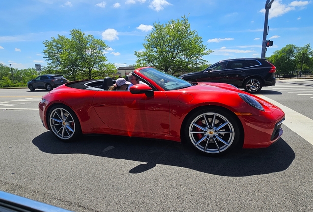 Porsche 992 Carrera S Cabriolet