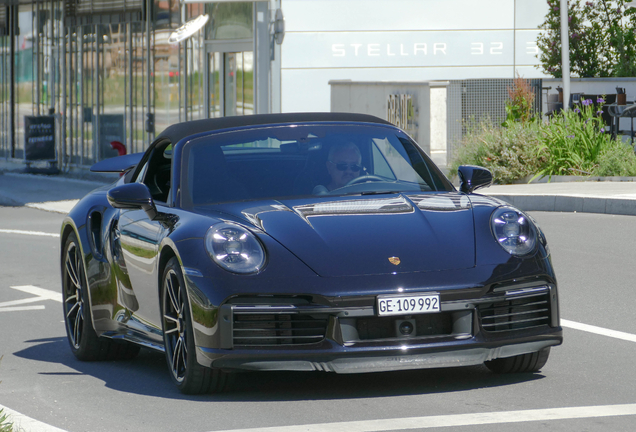 Porsche 992 Turbo Cabriolet