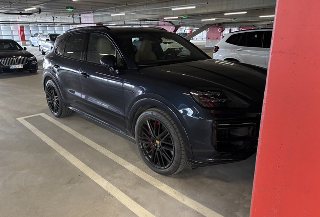 Porsche 9YA Cayenne Turbo E-Hybrid