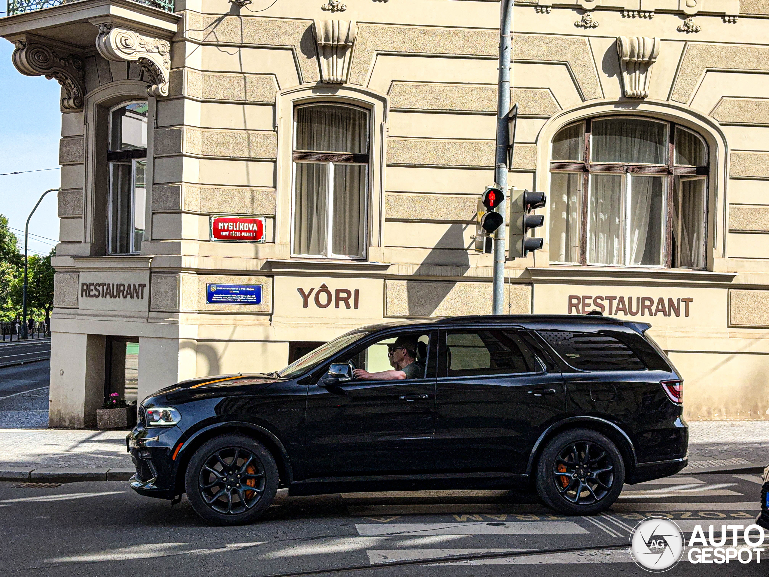Dodge Durango SRT 2021