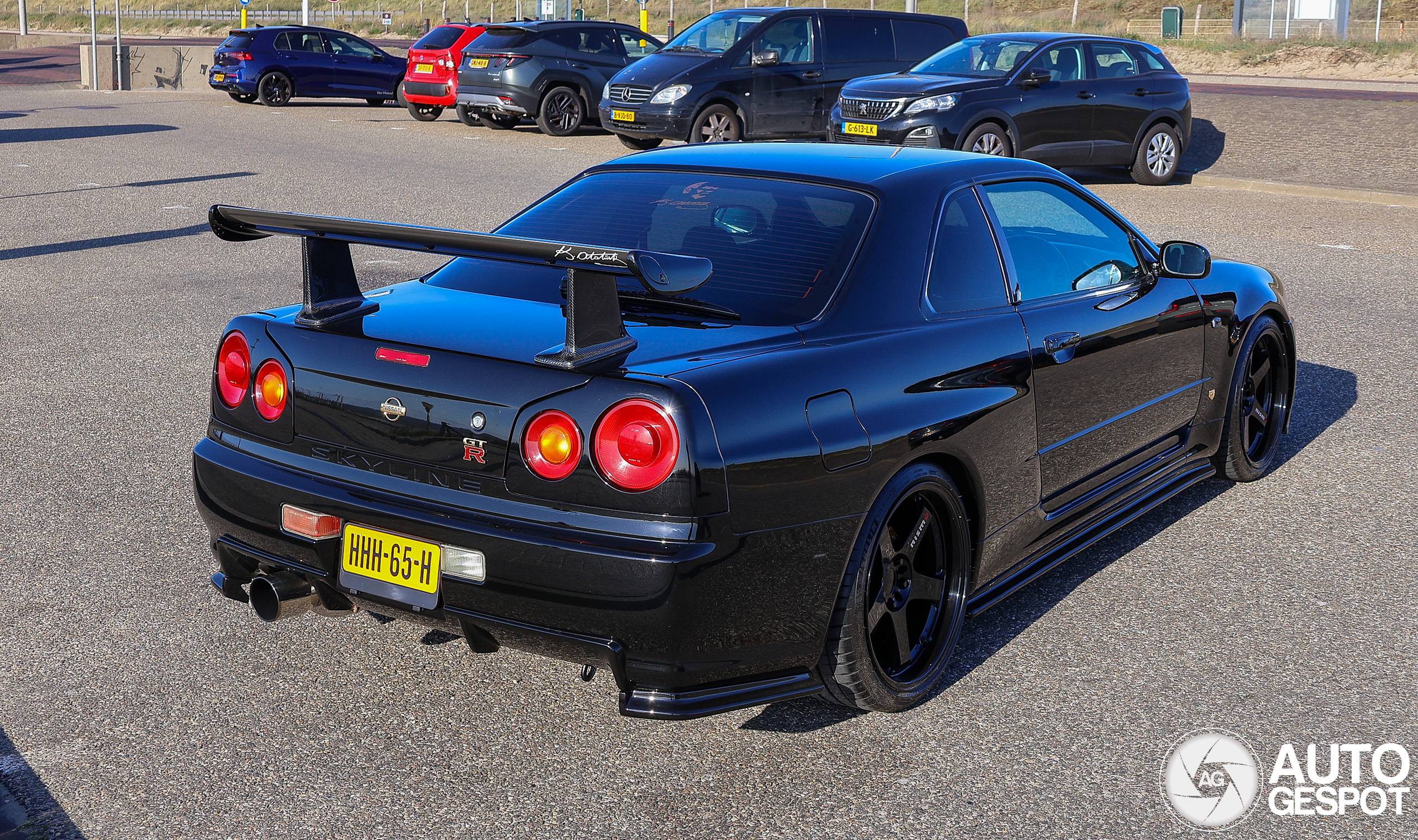 Nissan Skyline R34 GT-R