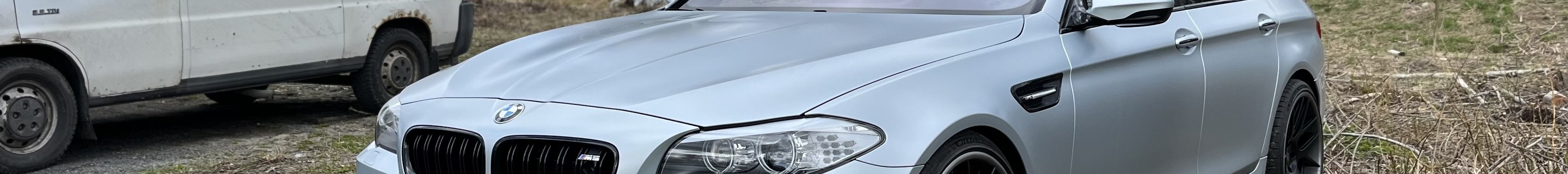 BMW M5 F10 2011