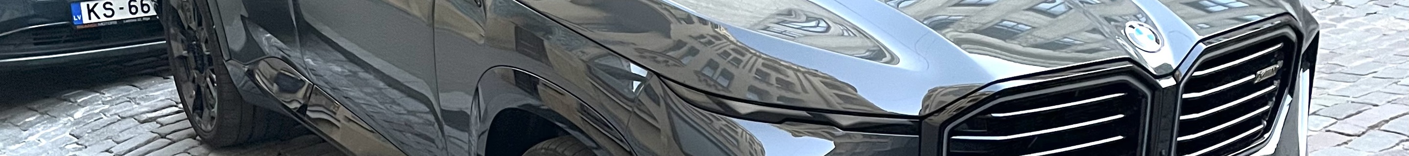 BMW XM G09