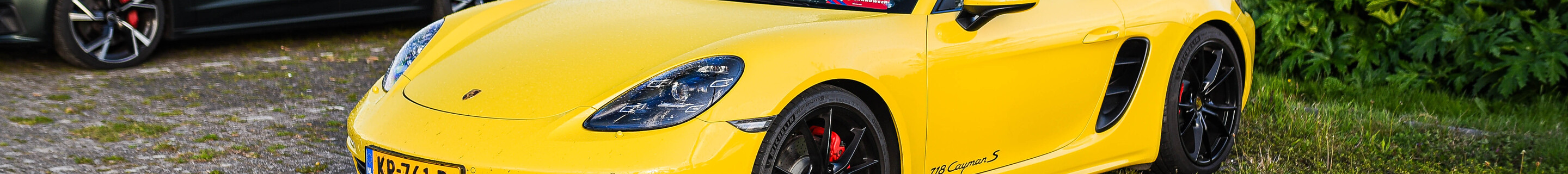 Porsche 718 Cayman S