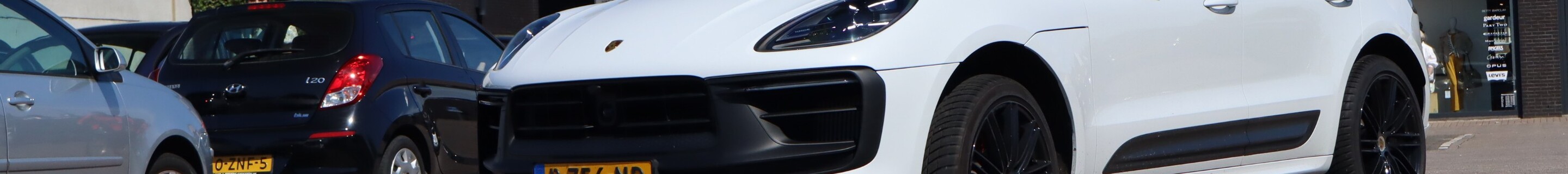 Porsche 95B Macan GTS MkIII