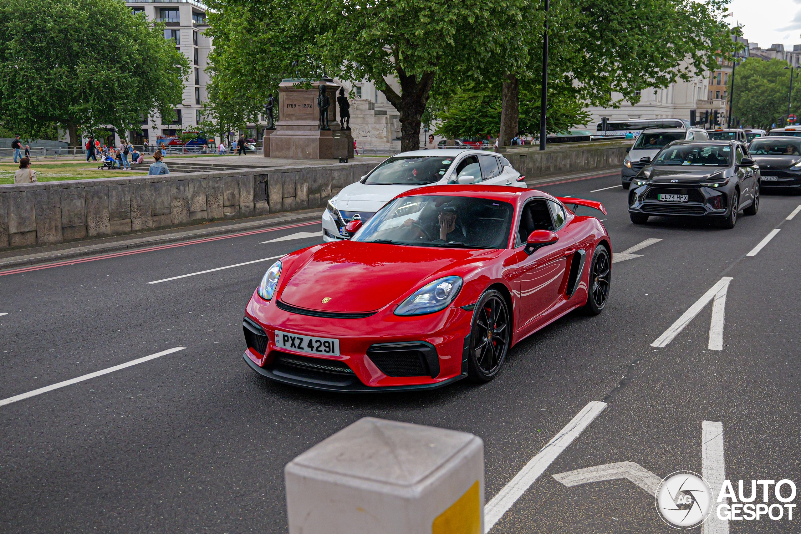 Porsche 718 Cayman S