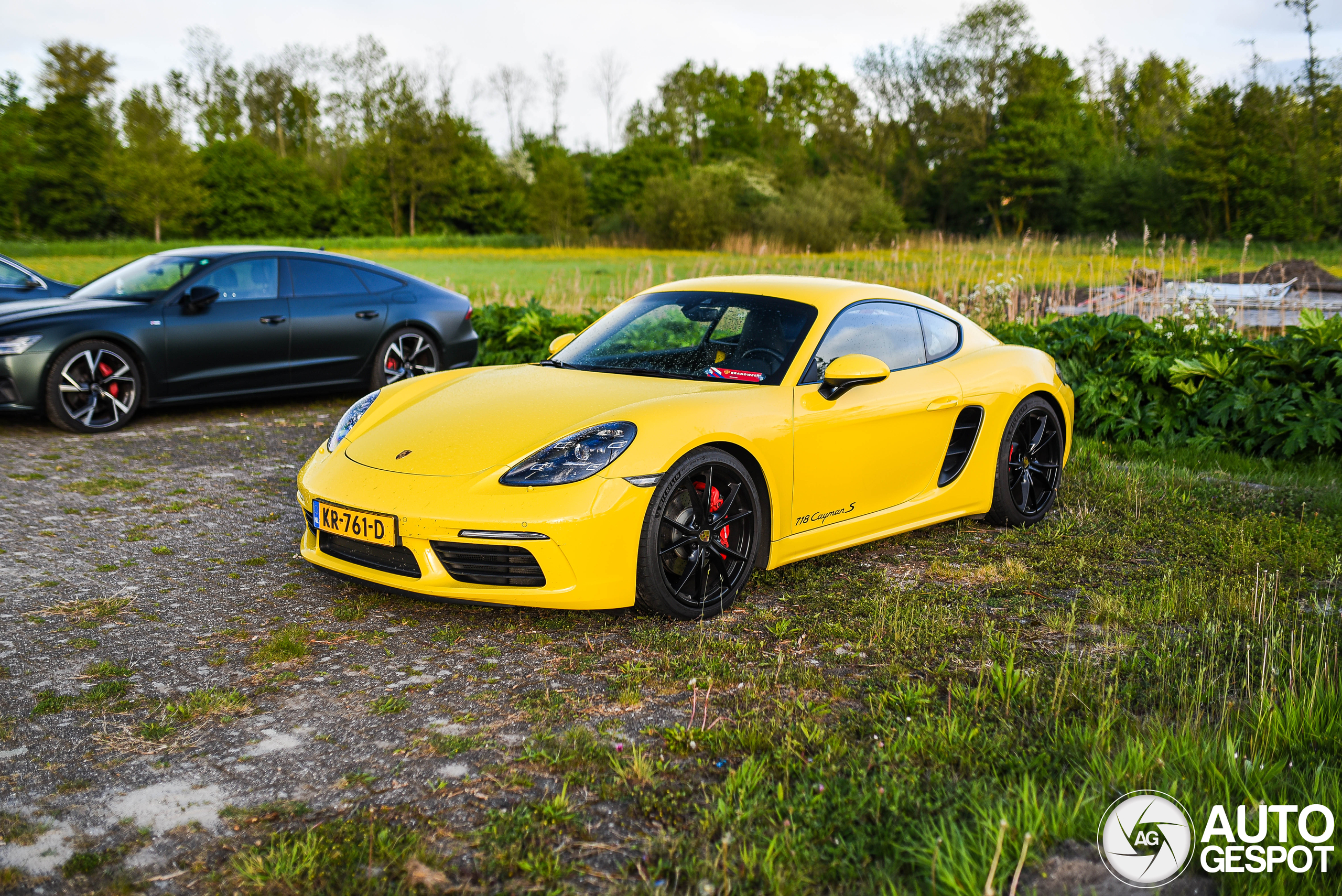 Porsche 718 Cayman S