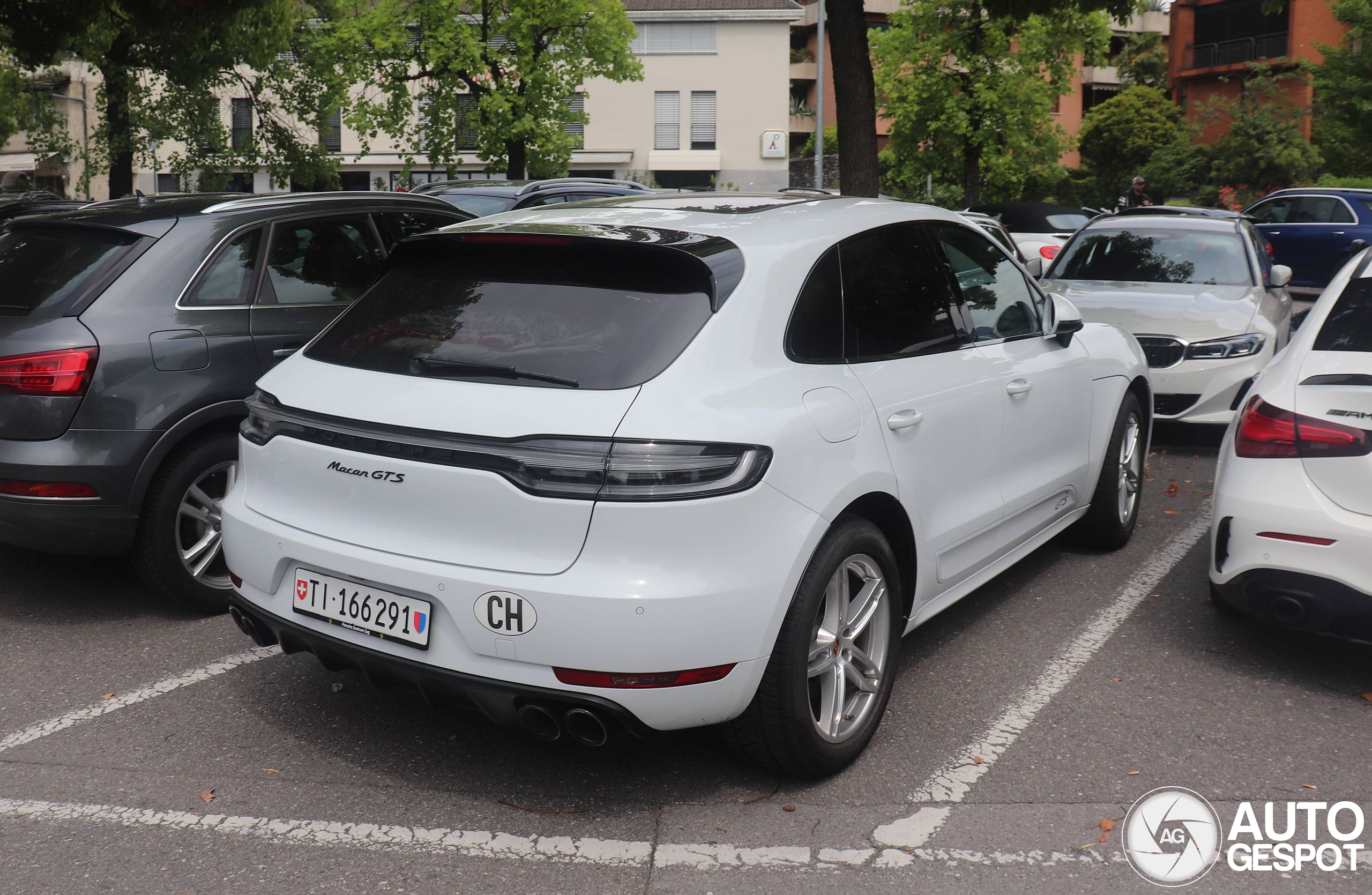Porsche 95B Macan GTS MkII
