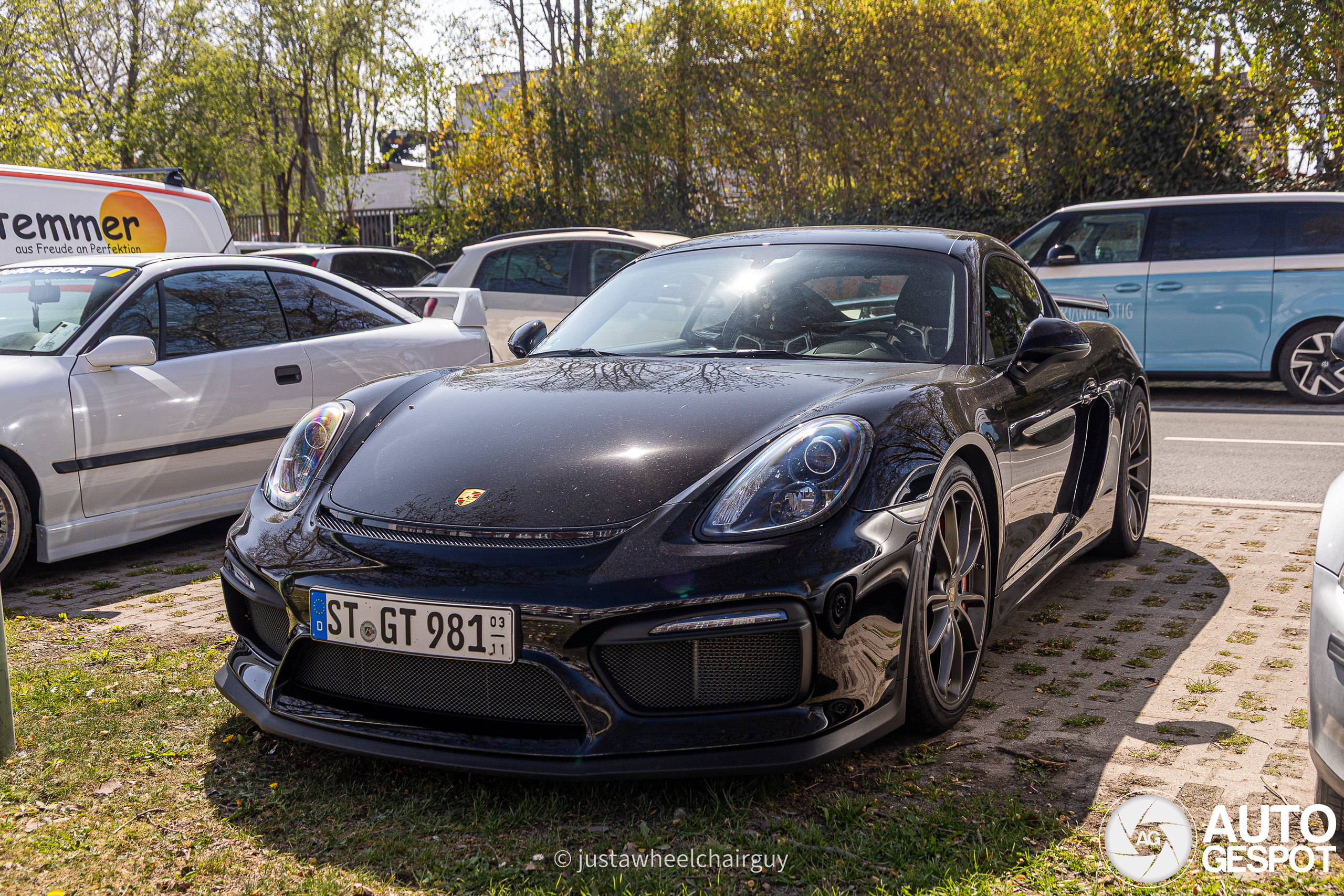 Porsche 981 Cayman GT4