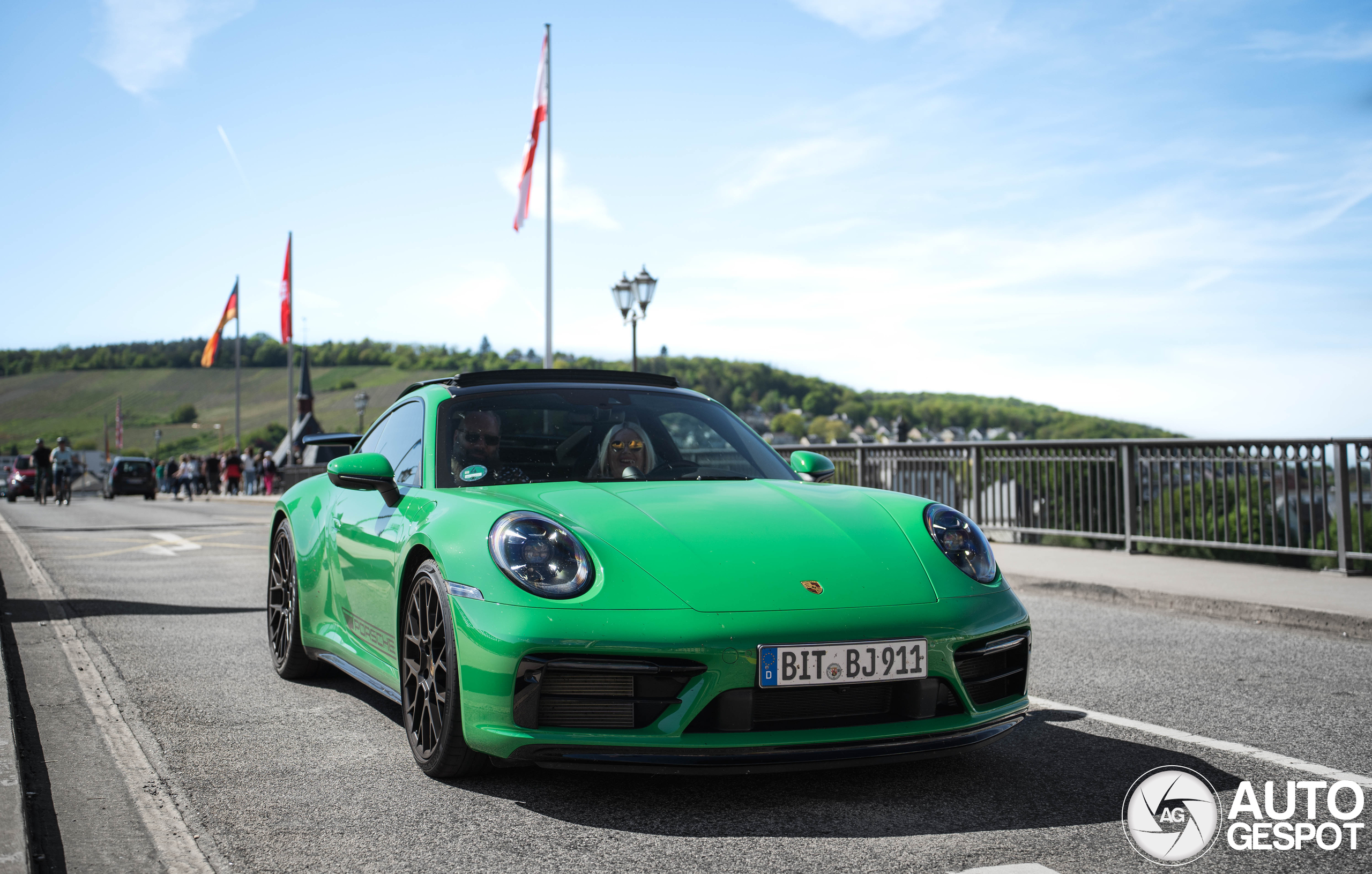 Porsche 992 Carrera GTS