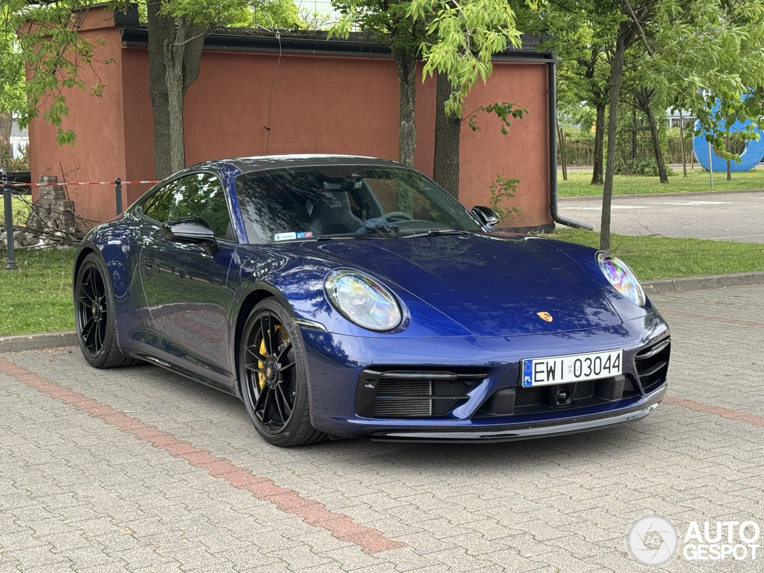 Porsche 992 Carrera GTS