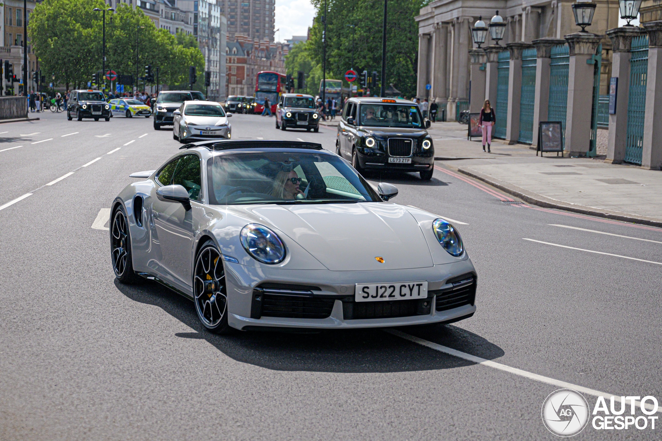 Porsche 992 Turbo S