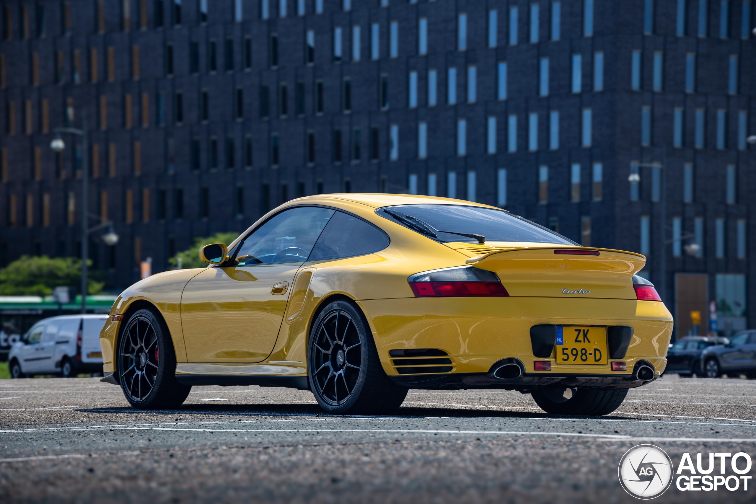 Porsche 996 Turbo