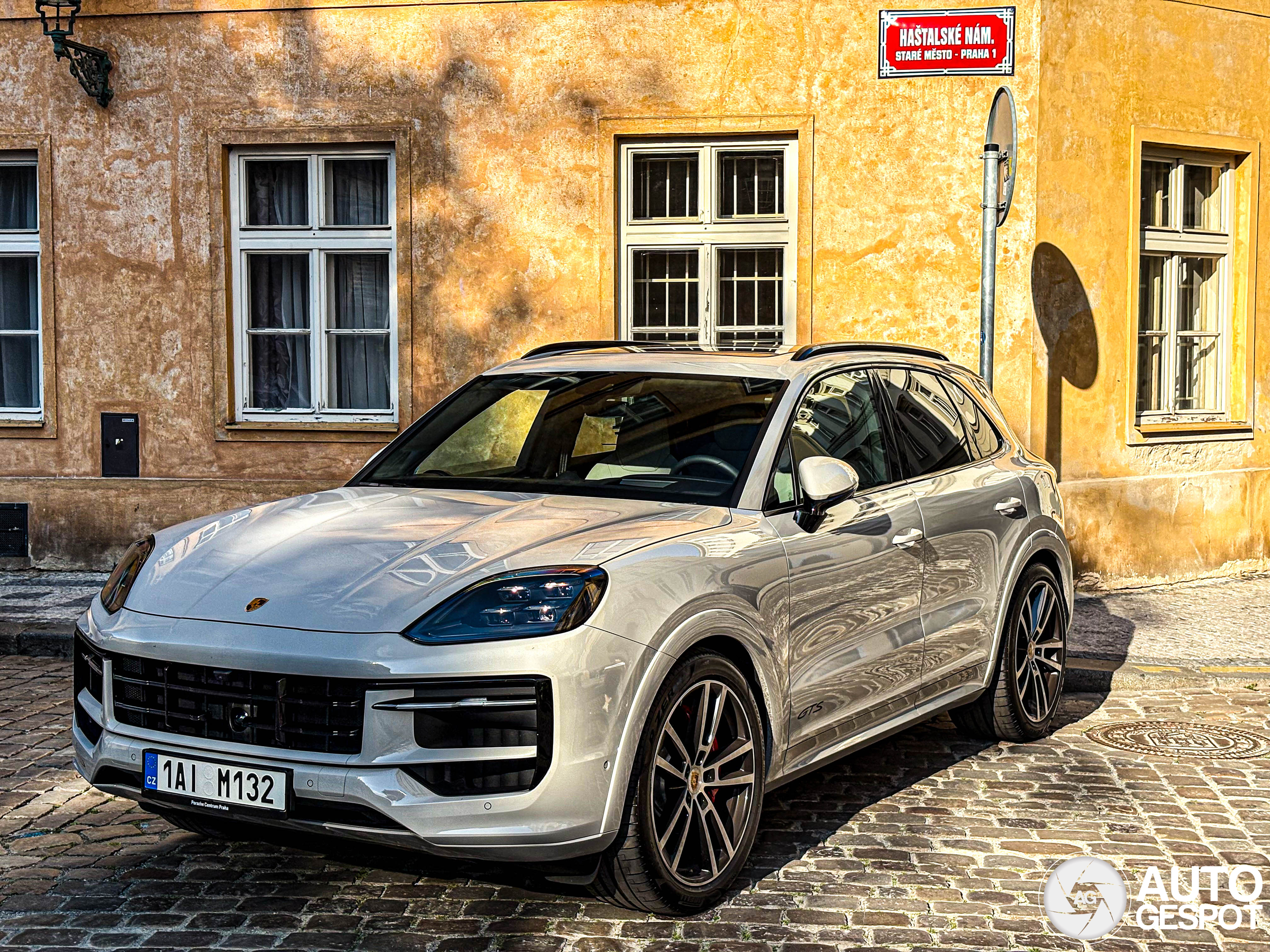 Porsche 9YA Cayenne GTS MkII
