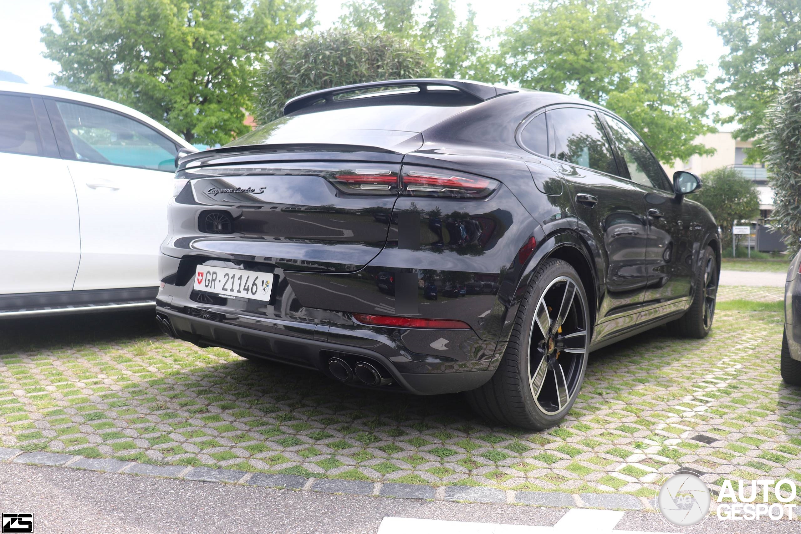Porsche Cayenne Coupé Turbo S E-Hybrid