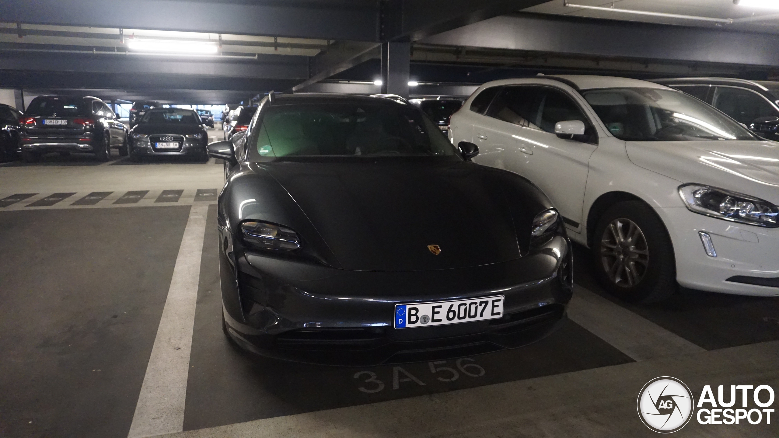 Porsche Taycan GTS Sport Turismo
