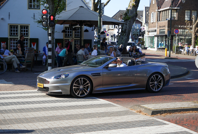 Aston Martin DBS Volante