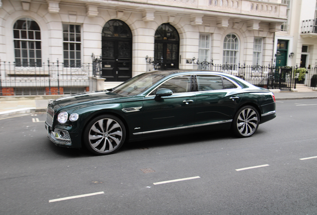 Bentley Flying Spur Hybrid Azure