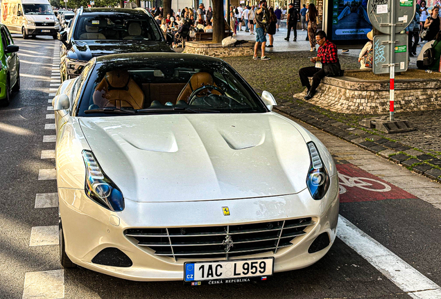 Ferrari California T