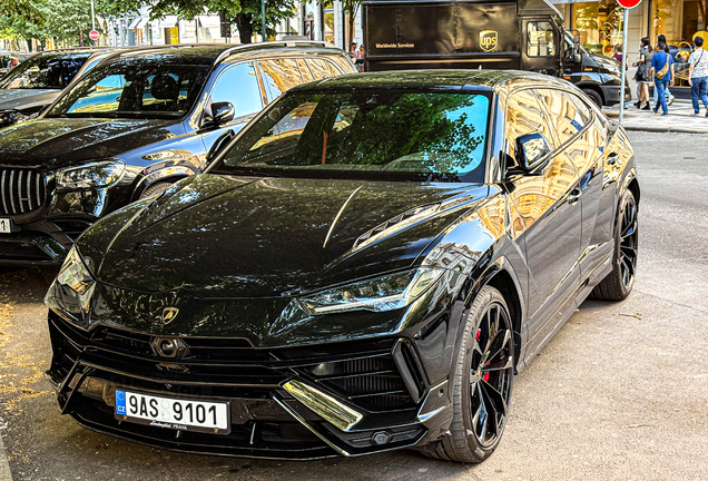 Lamborghini Urus S