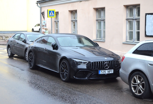 Mercedes-AMG GT 63 S X290