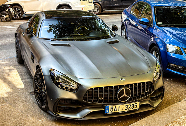 Mercedes-AMG GT C C190 2019