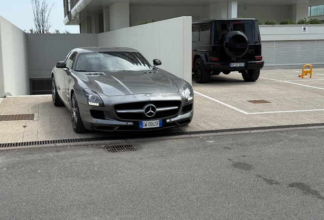 Mercedes-Benz SLS AMG