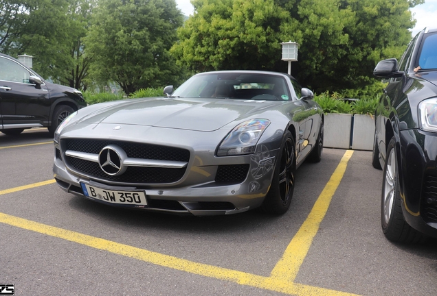 Mercedes-Benz SLS AMG Roadster