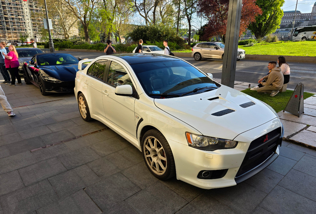 Mitsubishi Lancer Evolution X