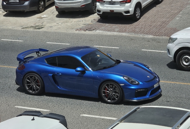 Porsche 718 Cayman GT4